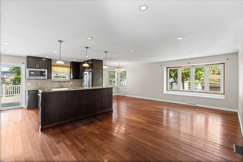 Northfield House: 11 Fifield Ave.