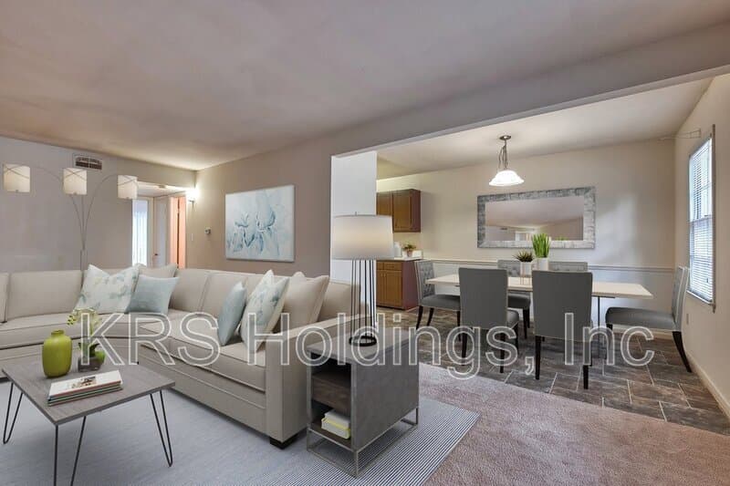 Gloucester Point Condo: 7722 Colonial Point Lane