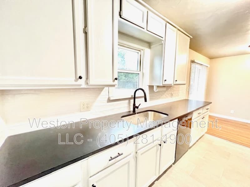 Oklahoma City House: 2725 Northwest 64th Street