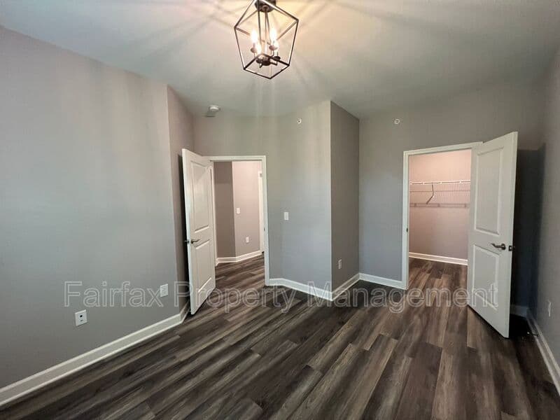 Durham Condo: 518 Boone St