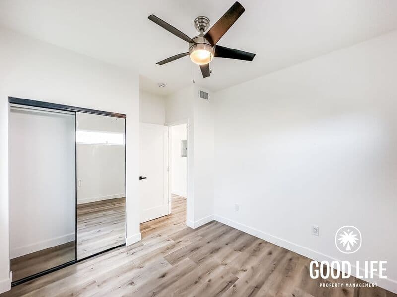 San Diego Condo: 3584 Hatteras Ave