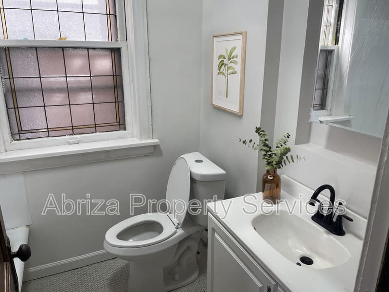 St. Louis Condo: 3954 Lexington Ave