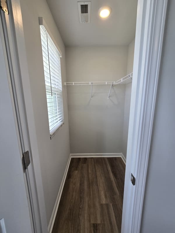Raleigh Condo: 2437 Kasota Lane