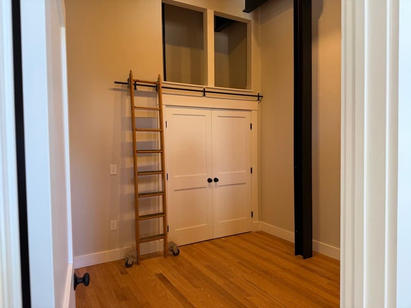 Jefferson Condo: 1665 Main Street - D101