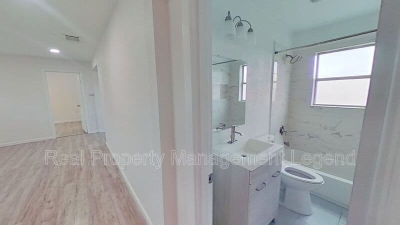 Irving House: 2320 Brockbank Dr