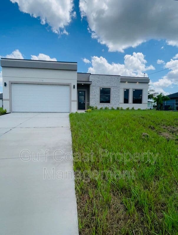 Cape Coral House: 1114 NW 22nd Terrace