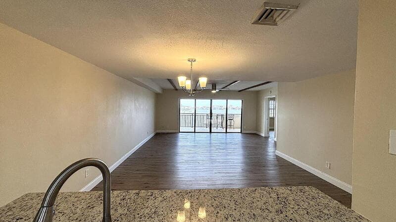 Daytona Beach Condo: 632 Marina Point Drive