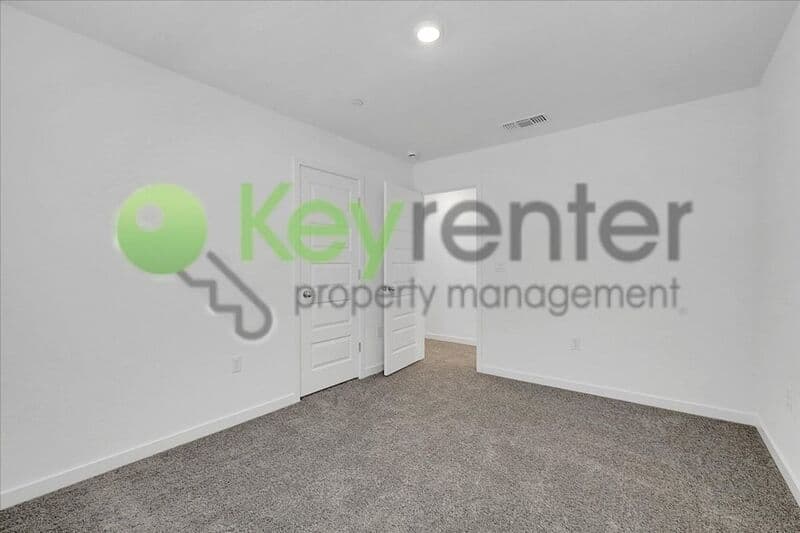 Plumas Lake House: 2061 Hesperian Drive