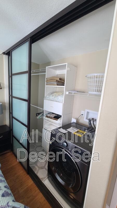 Huntington Beach Condo: 711 Pacific Coast Hwy