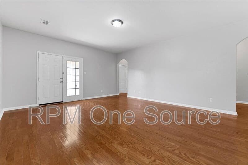 Forney House: 2043 Fair Crest Trail