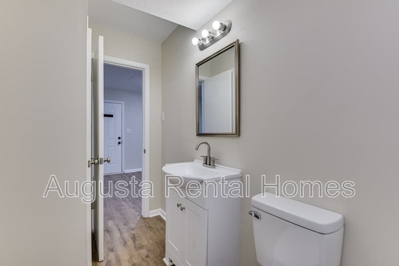 North Augusta Condo: 318 B Verdery Drive