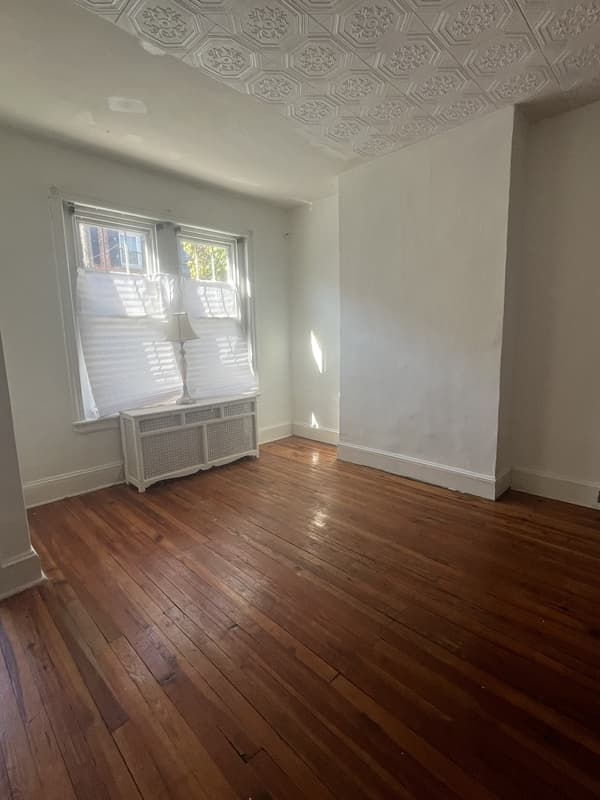 Philadelphia House: 2341 South Woodstock Street