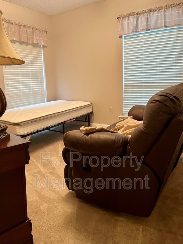 Memphis Condo: 5656 Encino Cv