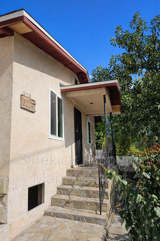 Los Angeles House: 5009 Wadena St