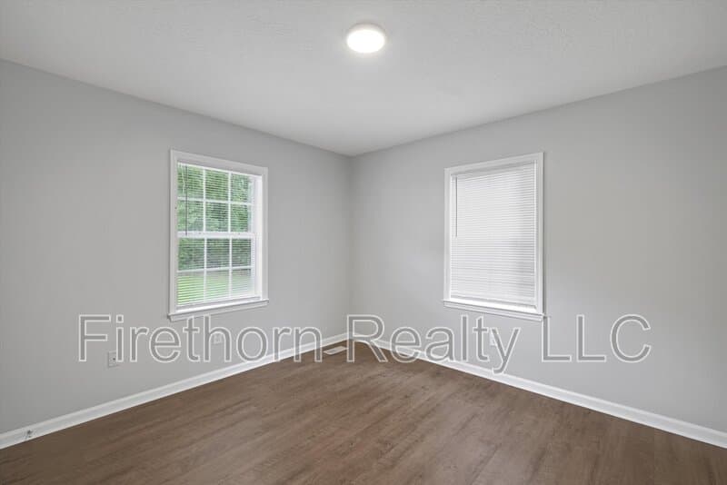 Augusta House: 2140 Veterans Drive