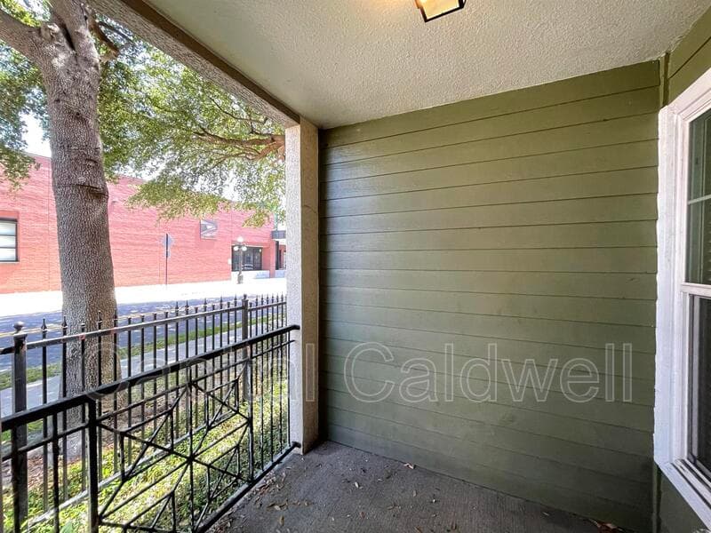 Tampa Condo: 1910 E Palm Ave #11107