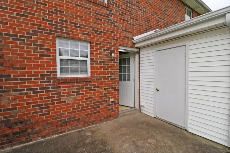 Clarksville Townhome: 371-2 Peabody Drive