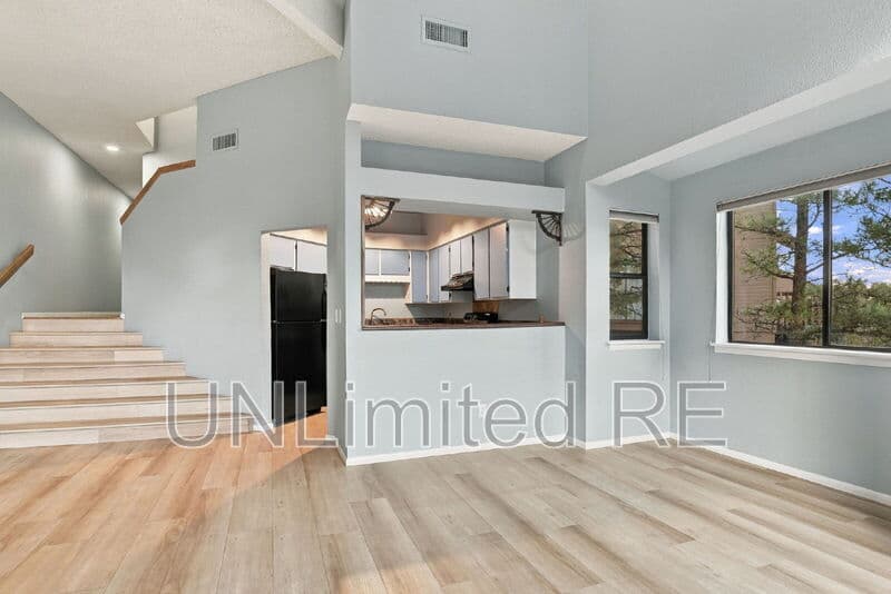 Flagstaff Townhome: 2350 North Whispering Pines Way