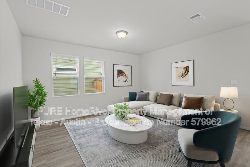 Taylor House: 106 Cherry Blossom Ln