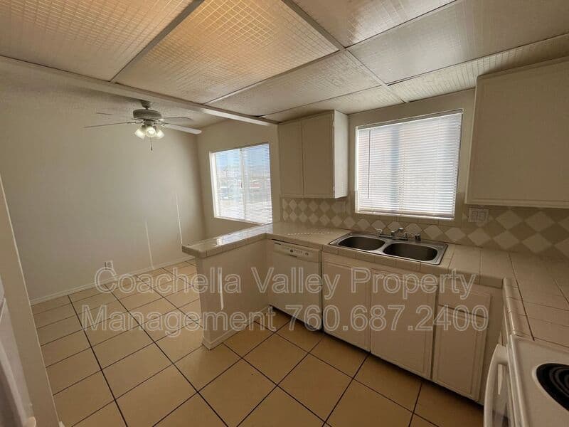 Cathedral City House: 36982 Bankside Dr.