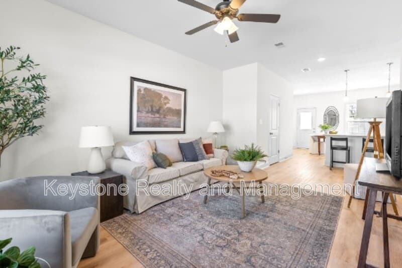 Clarksville Townhome: 940 Britton Springs Road