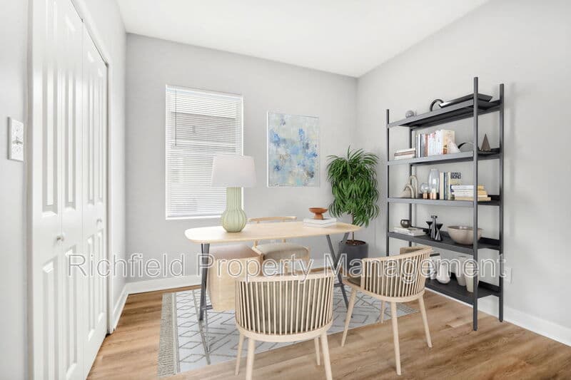 Indianapolis Condo: 2034-A E Maryland St