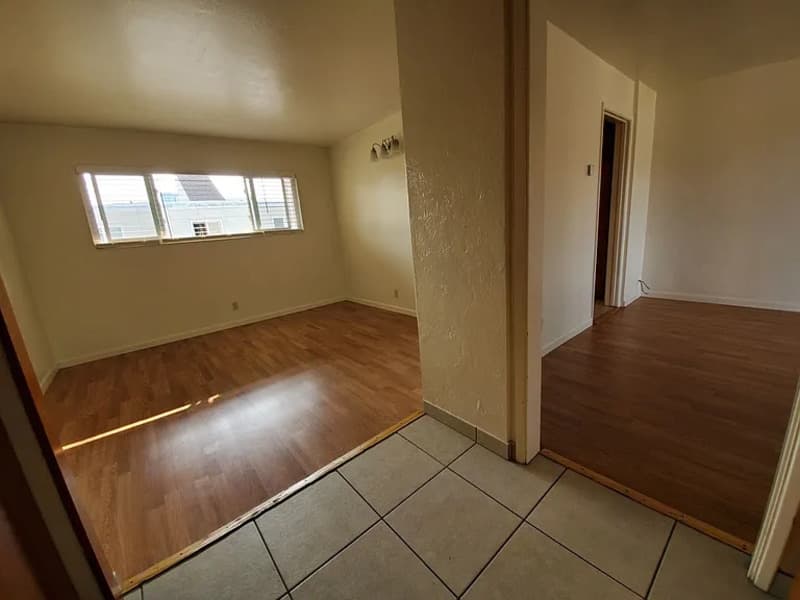 San Jose Condo: 230 E San Salvador St