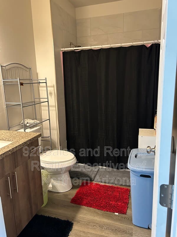 Flagstaff Townhome: 2107 N West St