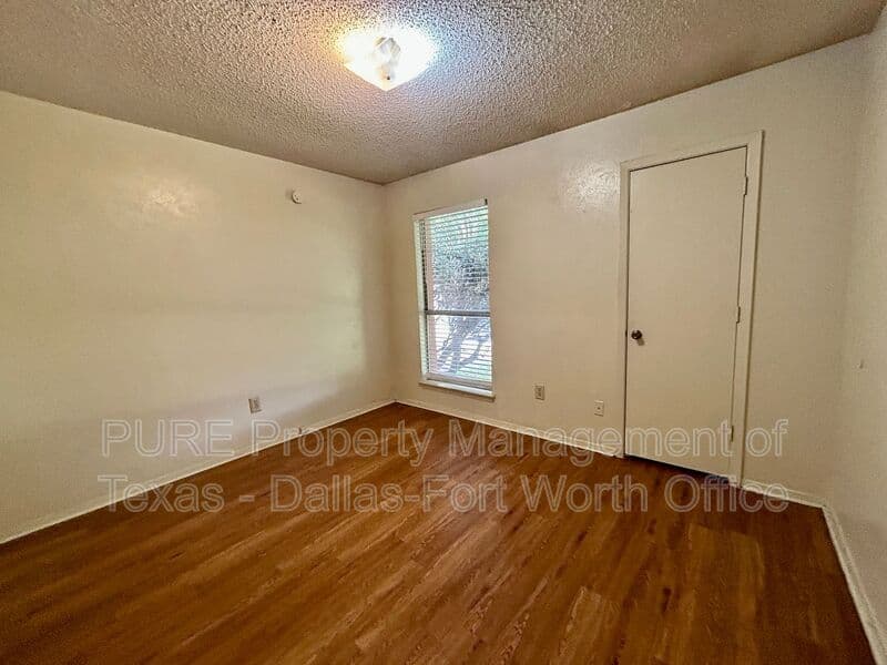 Arlington House: 3502 Littlestone Drive