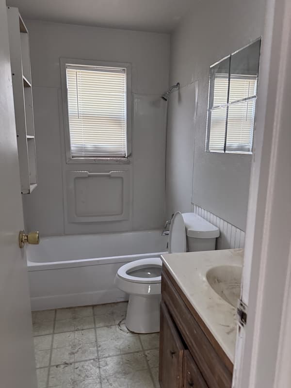 Odessa House: 5916 Austin Avenue