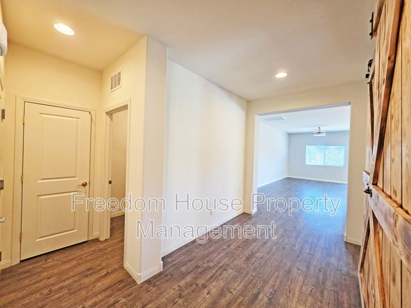 Pahrump House: 5628 San Marco Drive