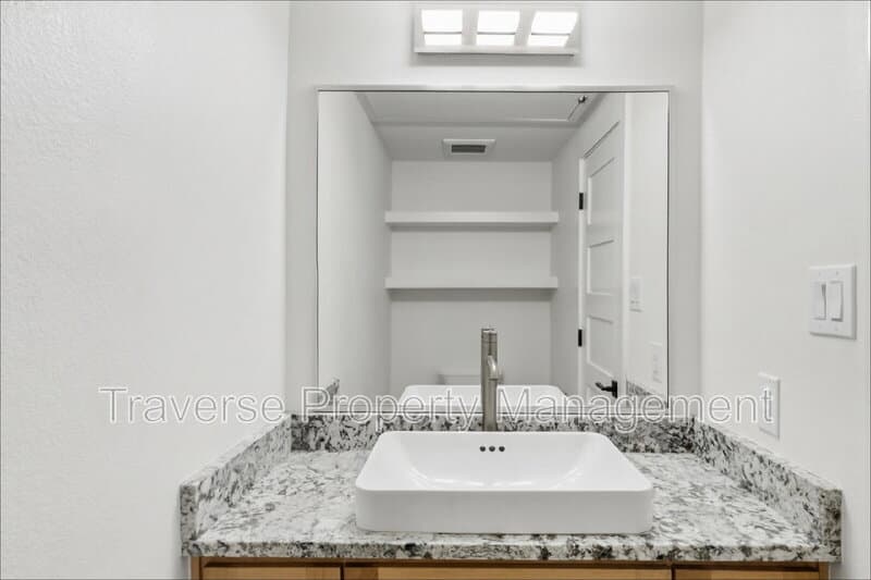 Fort Worth Townhome: 408 Rayner Avenue