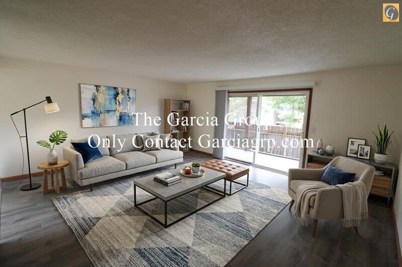Oregon City Condo: 581 Holmes Lane