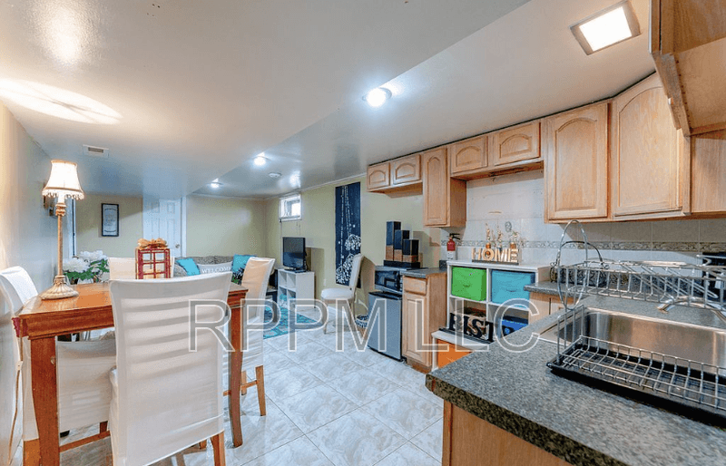 Bayonne Condo: 23 Sycamore Road