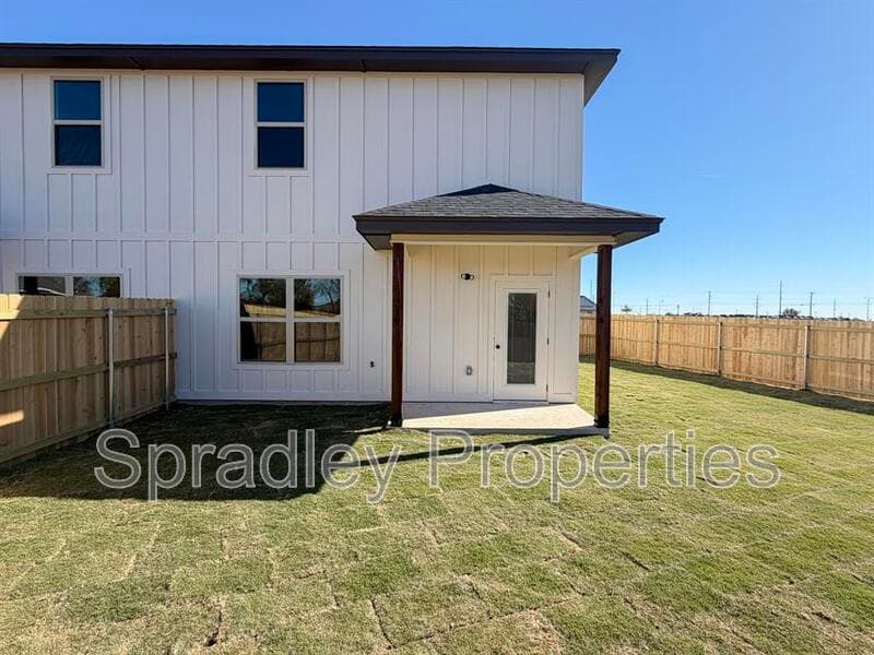Temple Townhome: 1404 Rita Blanca Ct.