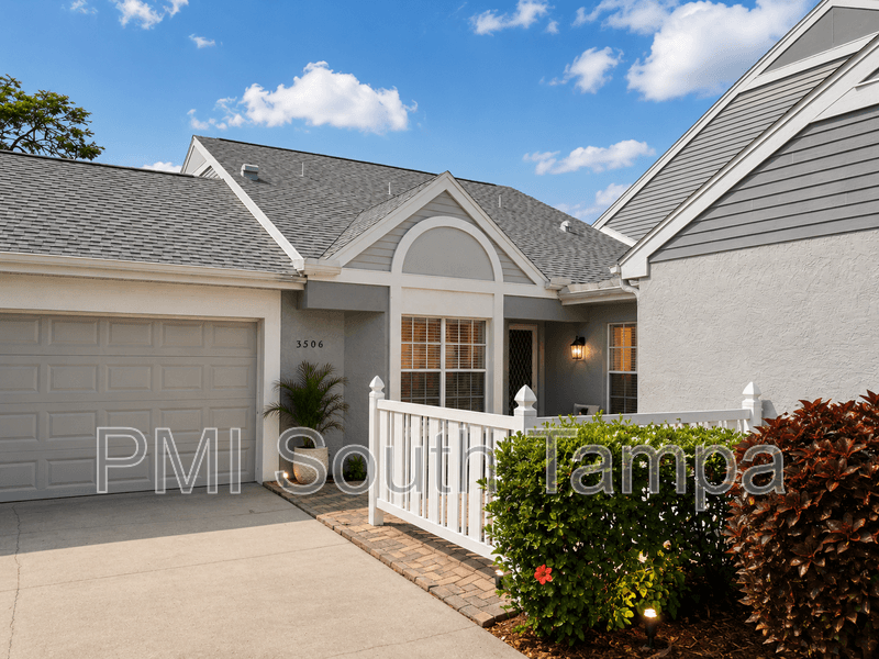 Bradenton House: 3506 52nd Ave W