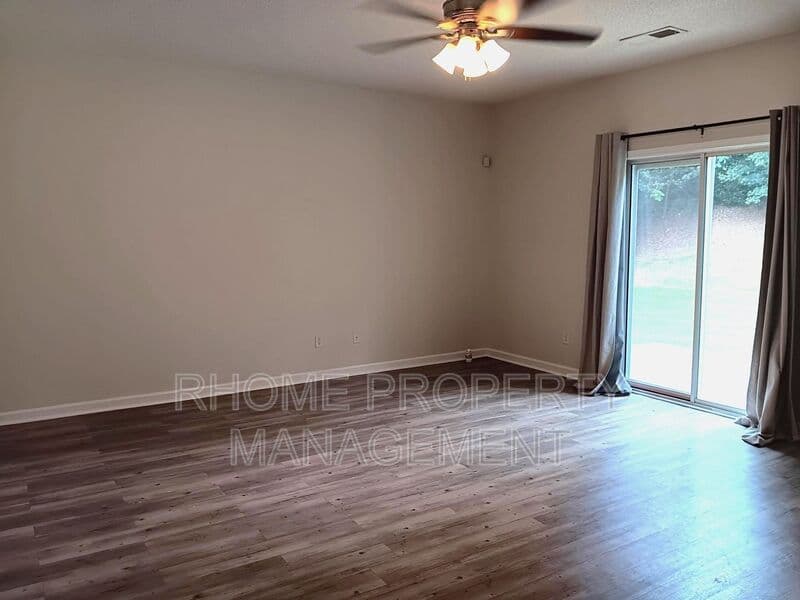 Atlanta House: 5509 Sable Way