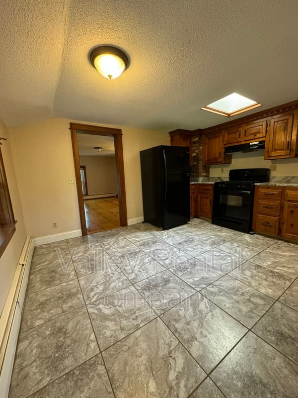 Hadley Condo: 37 Middle Street - 2