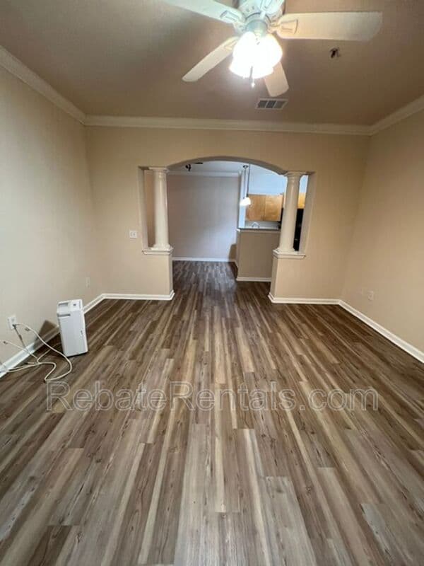 Jacksonville Condo: 8290 Gate Parkway West