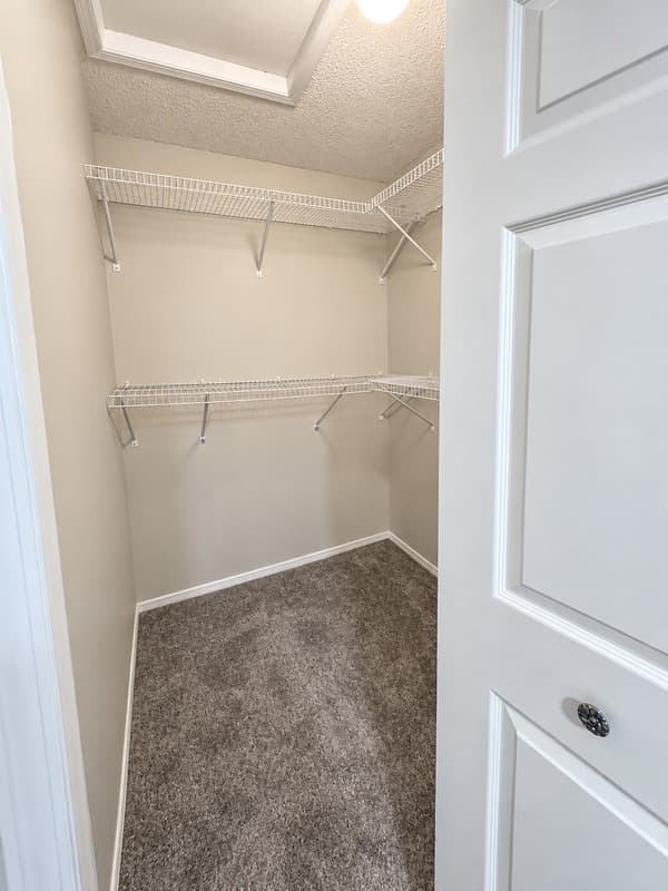 Edmonton House: 4711 43 Avenue NW