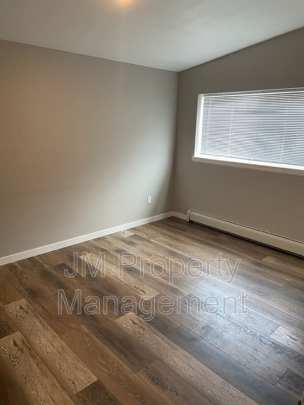 Aurora Condo: 1679 Joliet Street