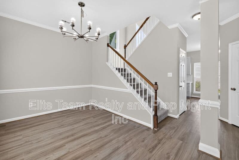 Charlotte House: 9119 Stone Abbey Place
