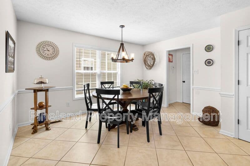 Fayetteville House: 3003 Marcus James Drive