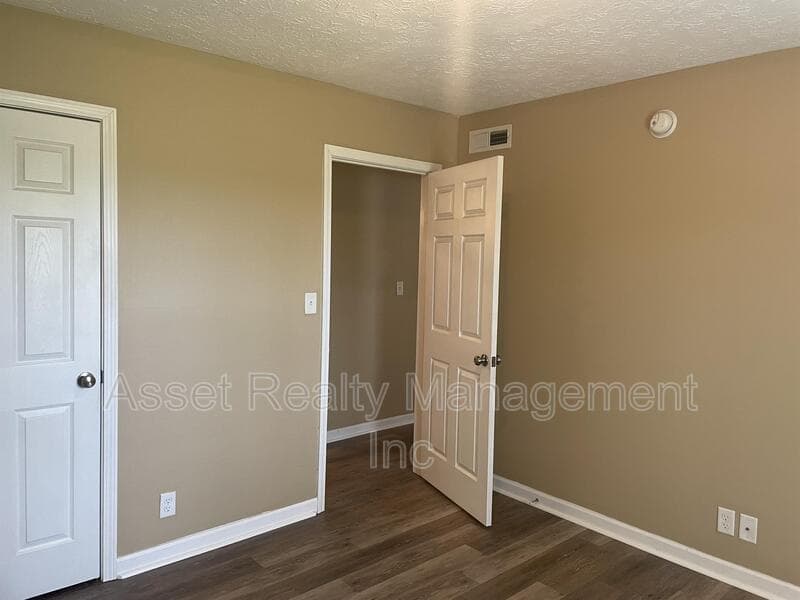 Knoxville Condo: 2817 Colt Dr - 3