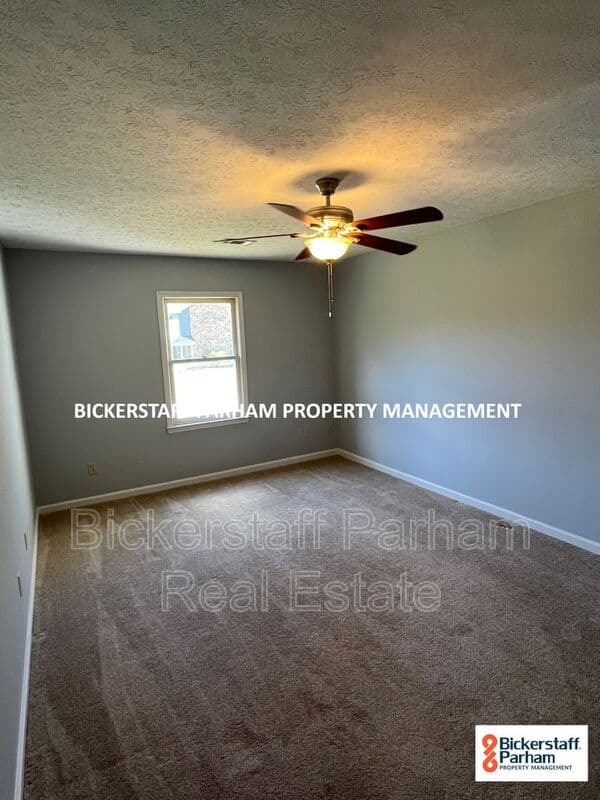 Columbus House: 6360 Olde Town Drive