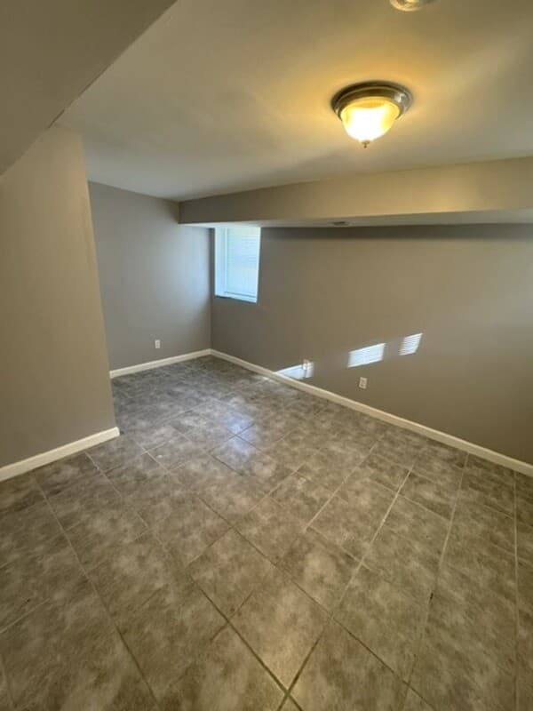 Baltimore Condo: 2101 Chelsea Terrace - 1