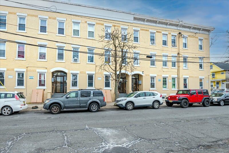 Perth Amboy Condo: 424 Division Street - 3