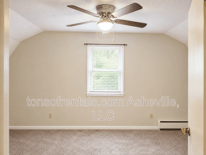 Black Mountain Condo: 26 Craven Hill Circle