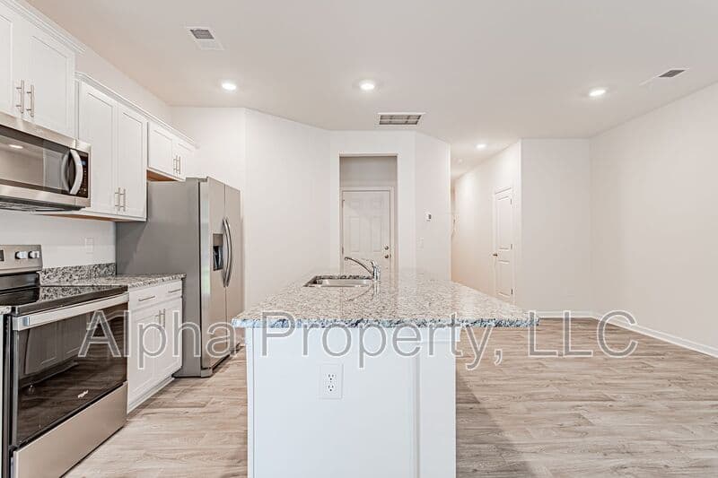 Greer Townhome: 316 Sea Isle Pl