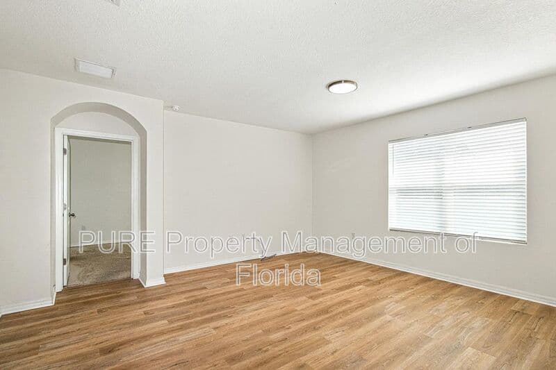 Ocala House: 4950 NE 15th Place